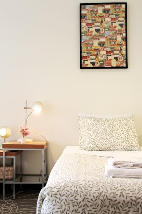 Lovling And Friendly With Terrace Apartamento Porto